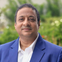 Portrait of Vimal Kaw